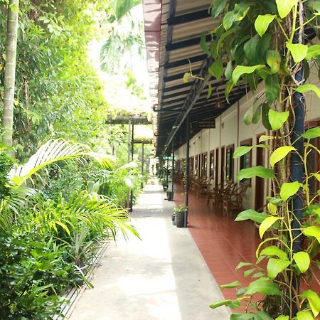 Zana Beach Guesthouse Sihanoukville Kültér fotó