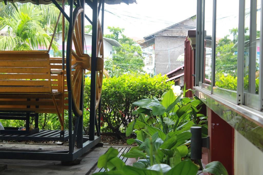 Zana Beach Guesthouse Sihanoukville Kültér fotó