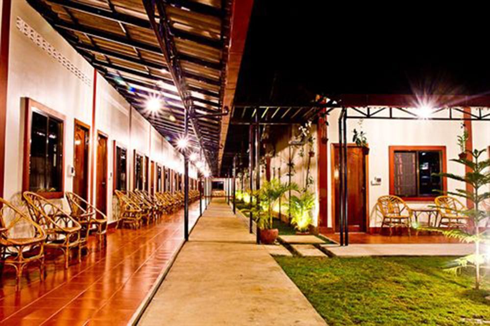 Zana Beach Guesthouse Sihanoukville Kültér fotó