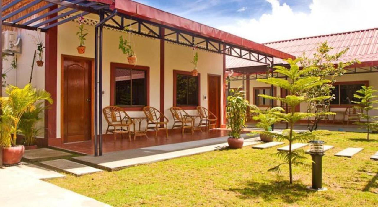 Zana Beach Guesthouse Sihanoukville Kültér fotó
